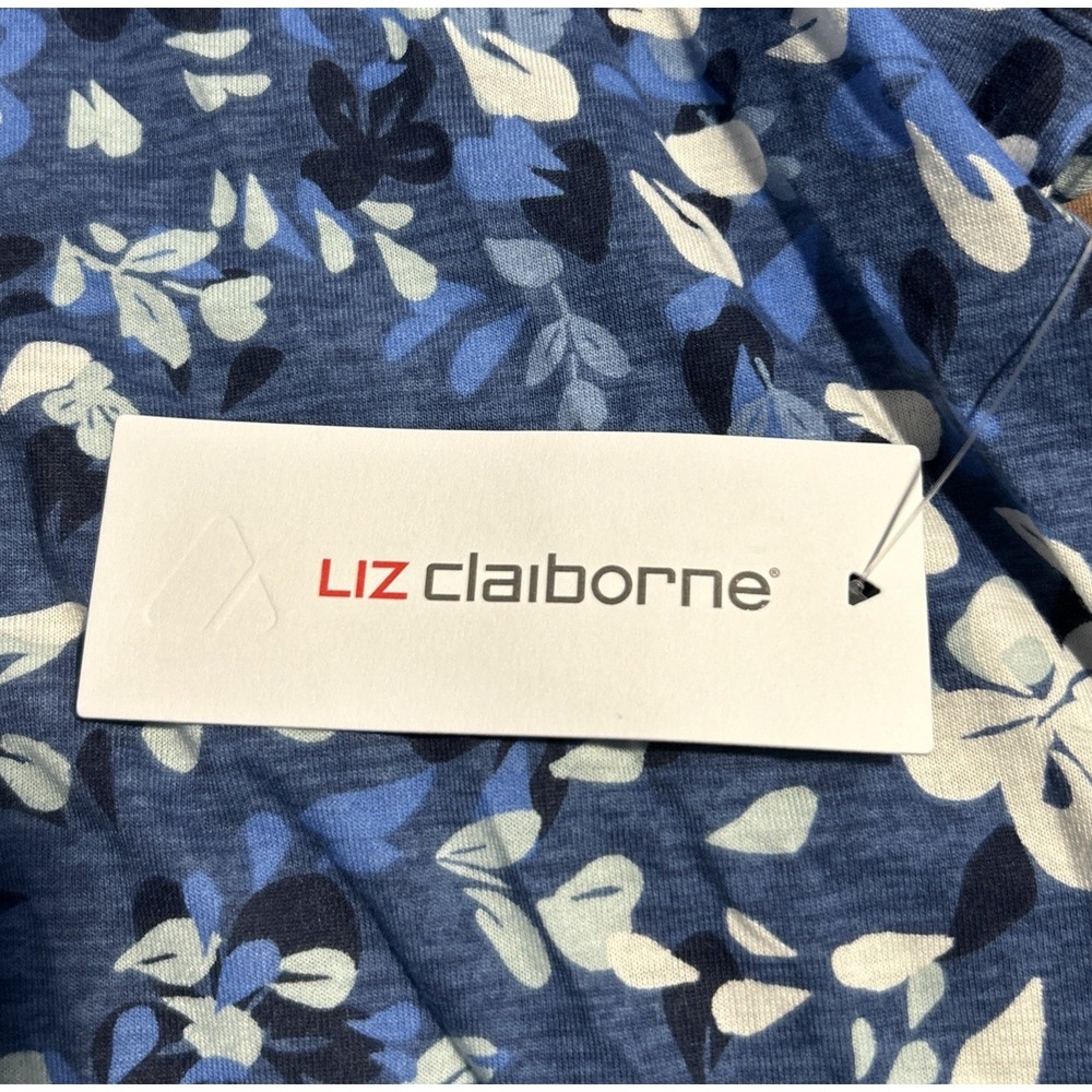 Liz Claiborne Women's Size 0X Blue Floral Top Short Sleeve 1/2 Button - Picture 7 of 8